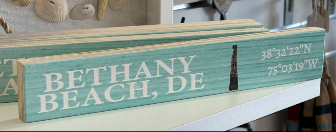 Wooded Coastal Town Signs!